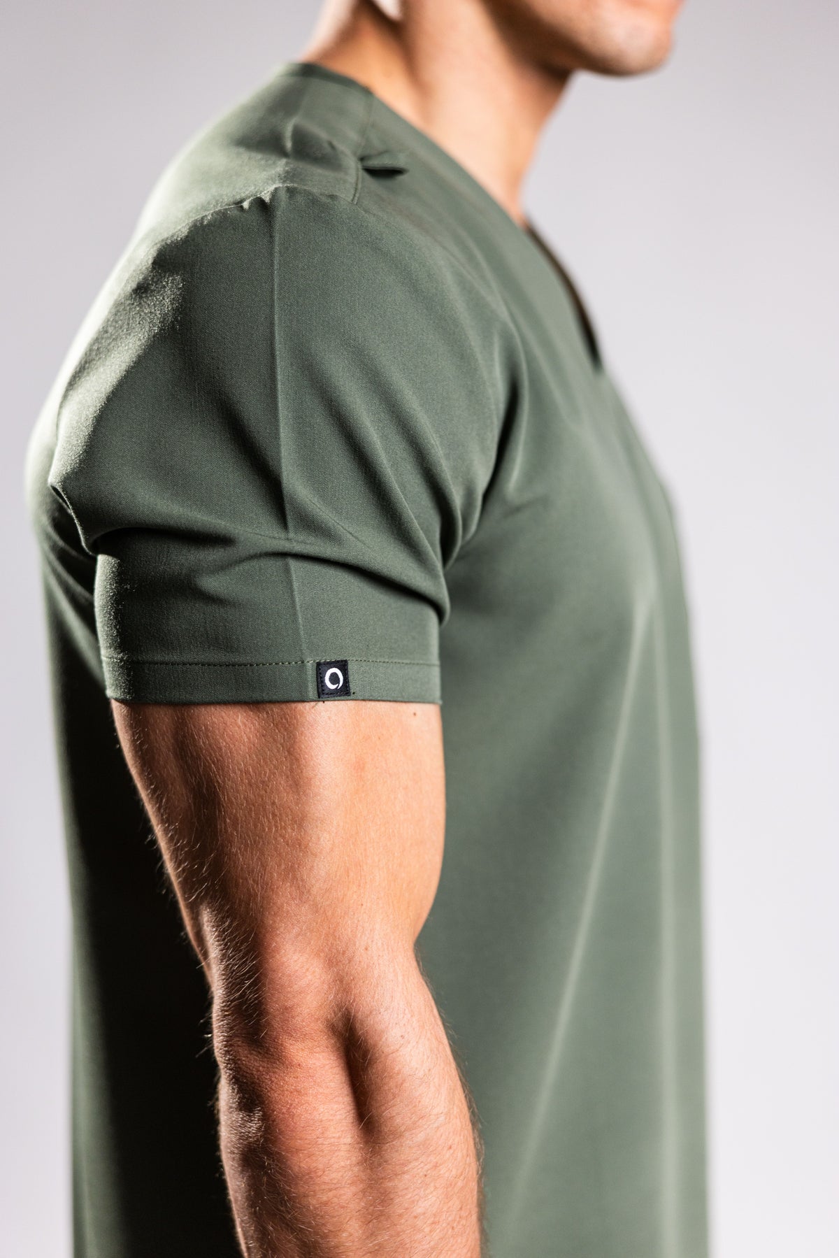 OLIVES Men's Scrub Set