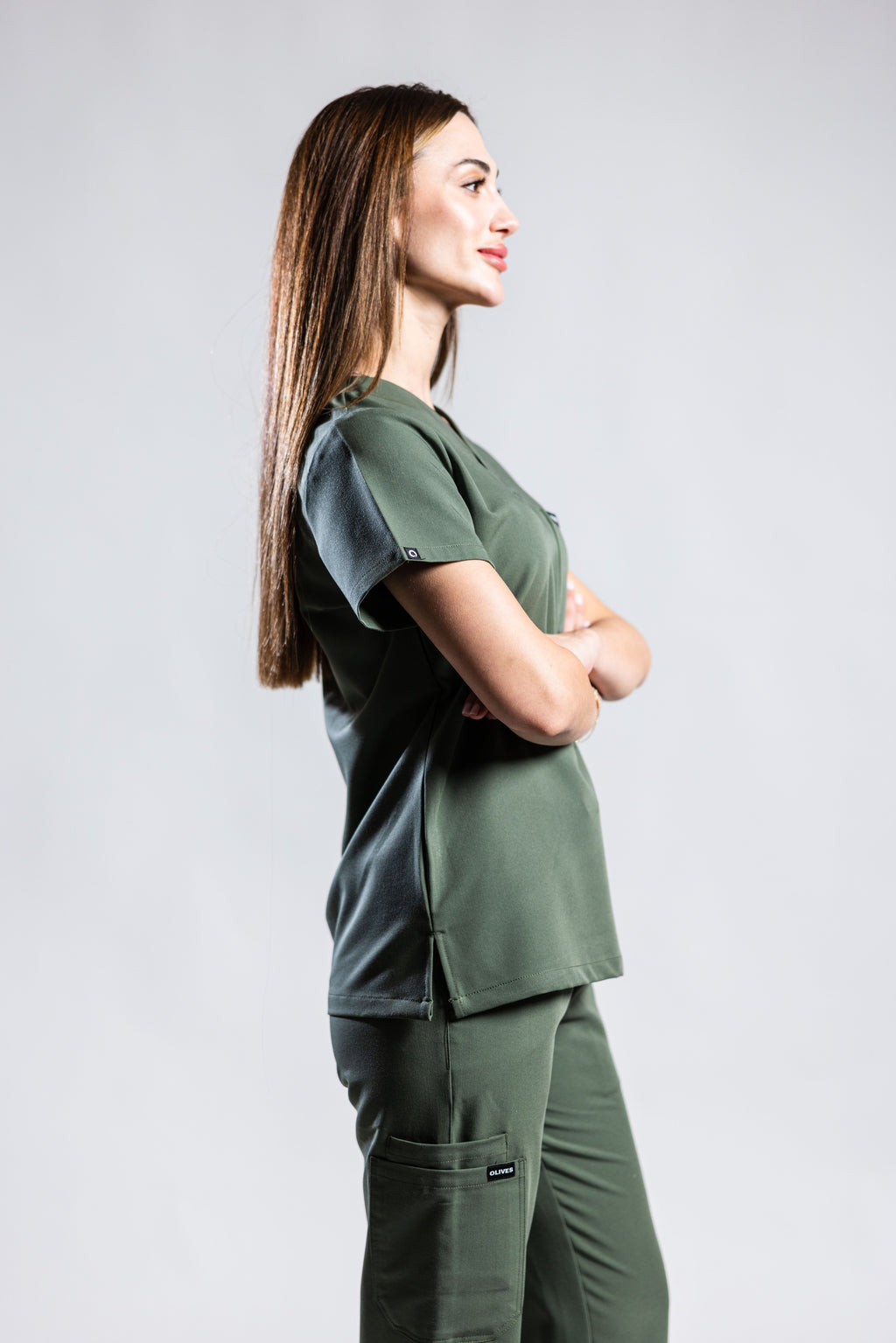 OLIVES Women's Scrub Set